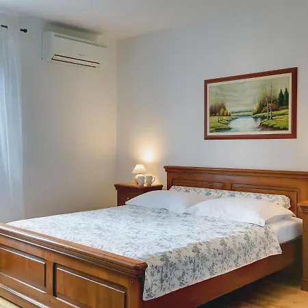 Kate By Interhome * Sveti Petar u Sumi
