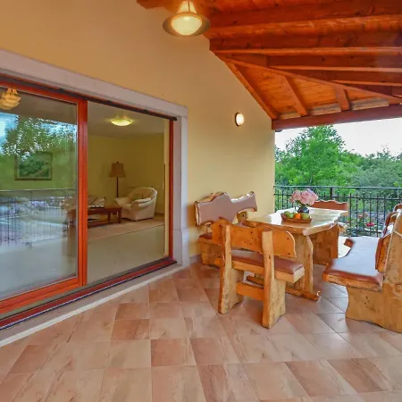 Kate By Interhome Villa *