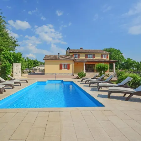 Villa Kate By Interhome *